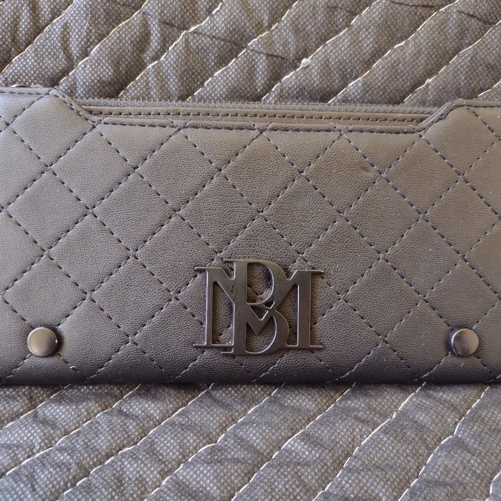 Badgley Mischka Black Quilted Wallet - Medium Size Wallet with Zip Pocket